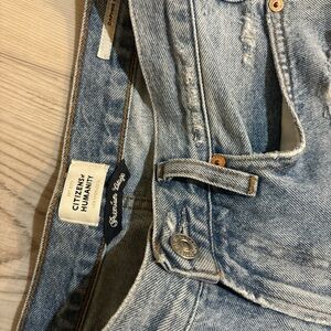 Citizens of humanity size 27 jeans.